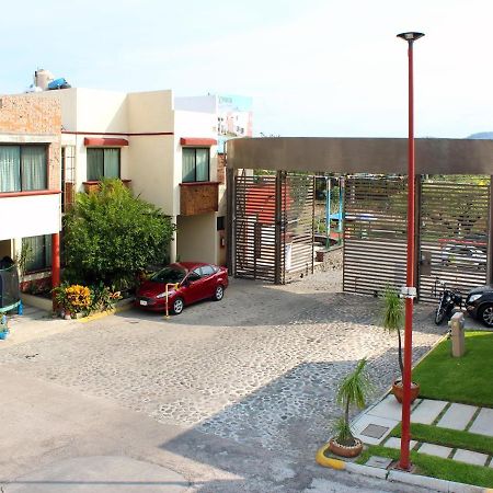 Preciosa Casa Palmera En Cuernavaca Con Alberca, Wifi, Tv Y Cocina Para Fin De Semana, Descanso, Vacaciones O Home Office Эмилиано-Сапата Экстерьер фото